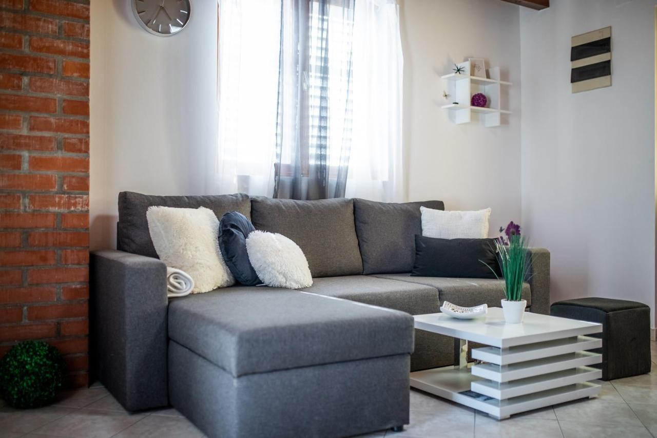Apartment Maja'S Style Вела Лука Екстериор снимка